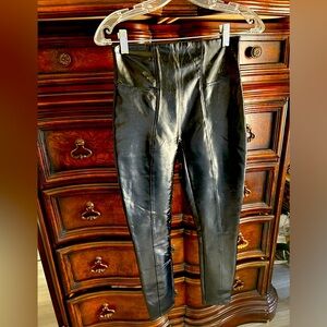 Faux leather Spanx leggings..no pockets… made very well